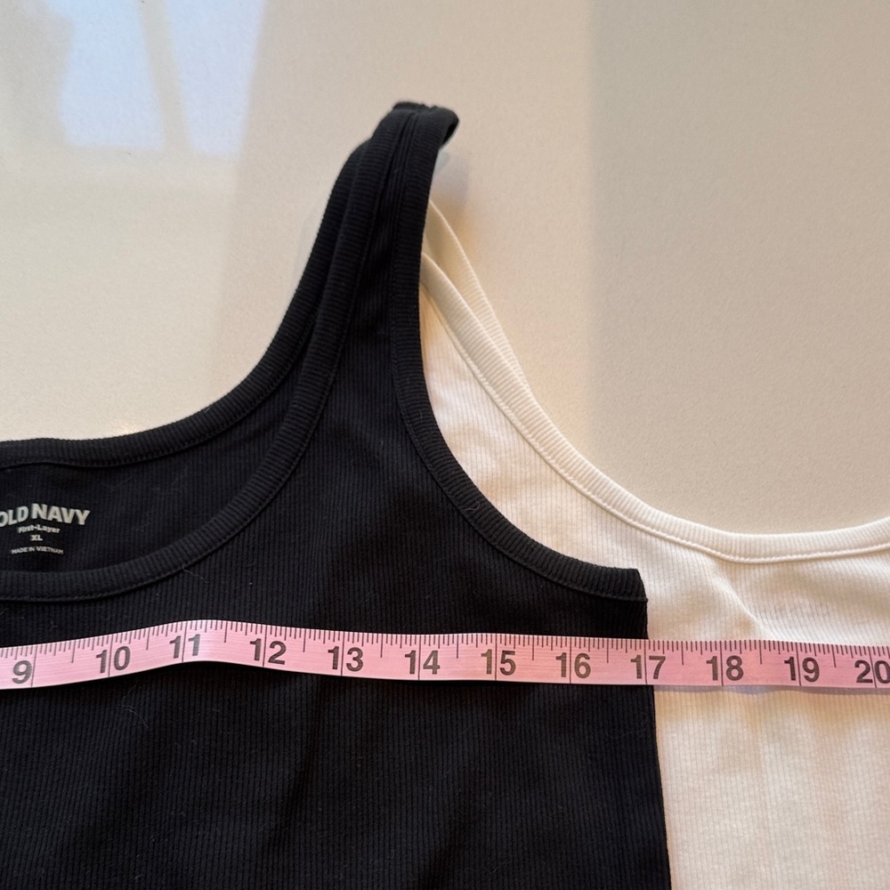 Old Navy First-Layer Classic Ribbed Black and White Tank Duo, Size XL - Picture 6 of 8
